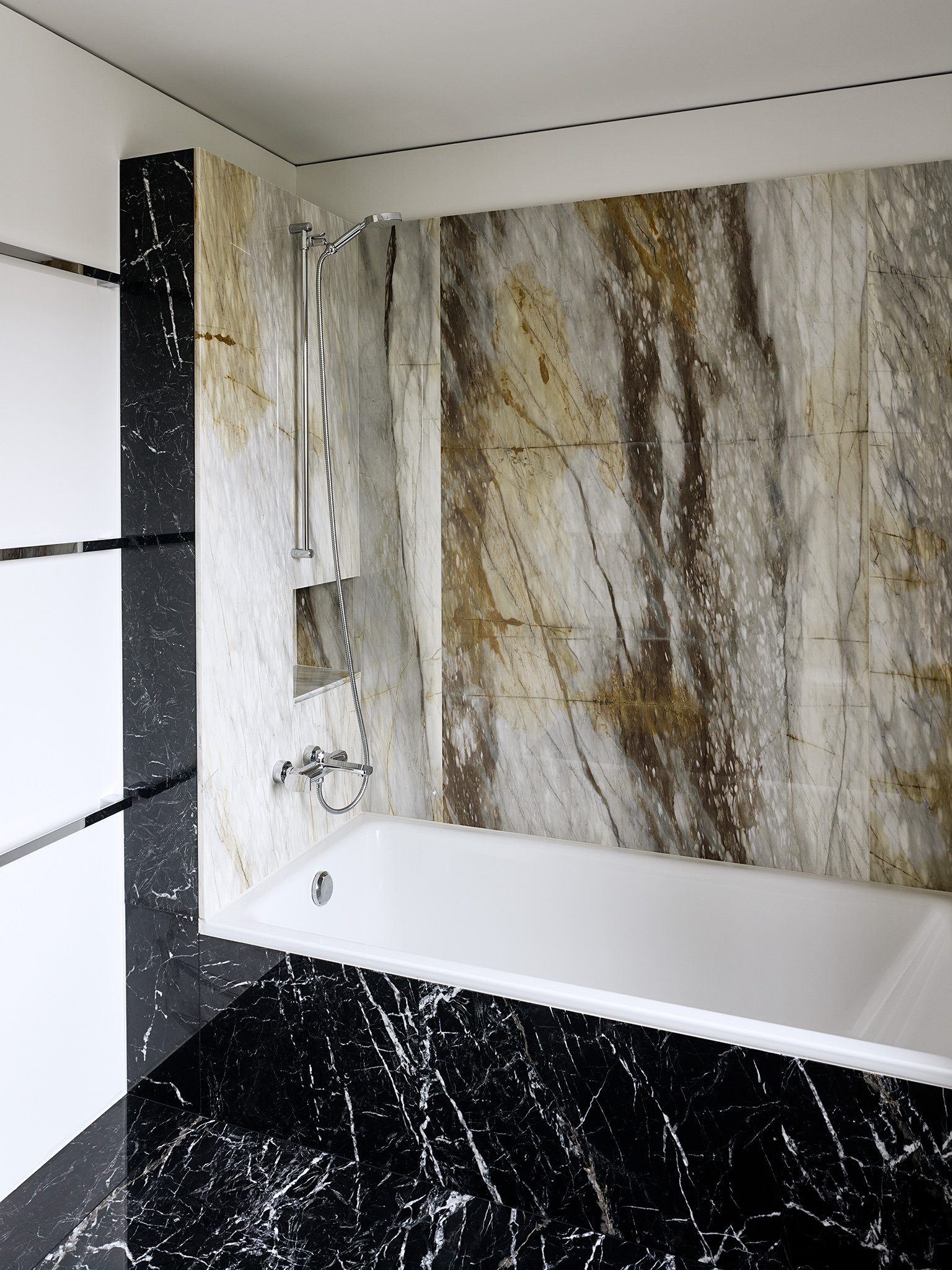 E16604 Alpa 058532 SCREEN